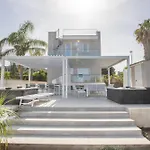 ヴィラ Richgood Luxury Homes - Zefira Sole アルタヴィッラ・ミリーチア